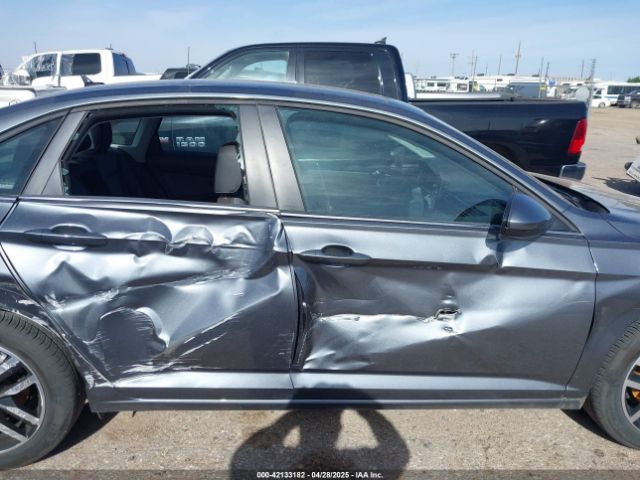 3VW7X7BU2SM014207 Volkswagen Jetta 1.5t Se