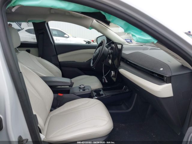 2023 FORD MUSTANG MACH-E 3FMTK3R73PMA62245 Photo 4