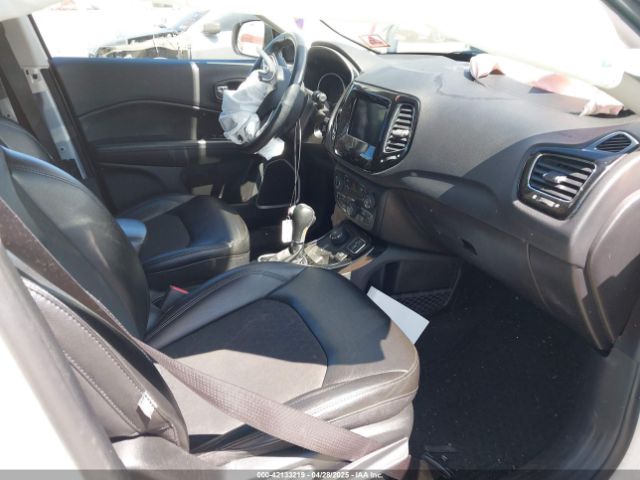 3C4NJDBB2LT131916 Jeep Compass Altitude 4x4