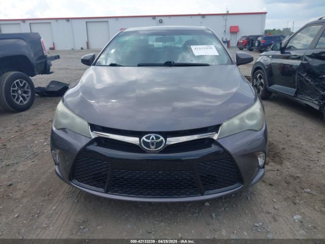 4T1BF1FK0GU227757 Toyota CAMRY SE