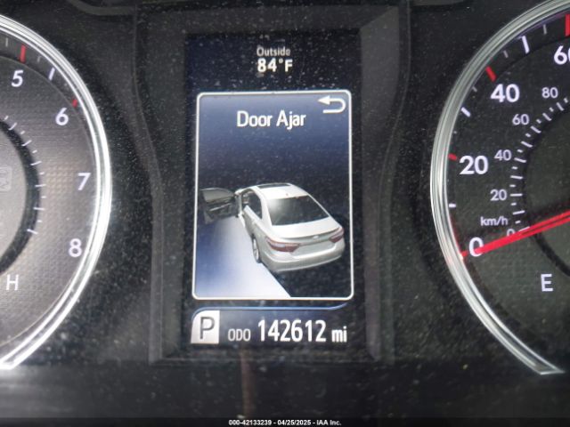 4T1BF1FK0GU227757 Toyota CAMRY SE