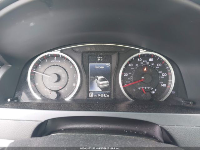 4T1BF1FK0GU227757 Toyota CAMRY SE