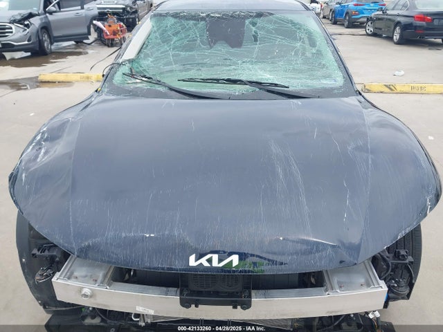 KNDC34LB7R5616772 KIA EV6 LIGHT