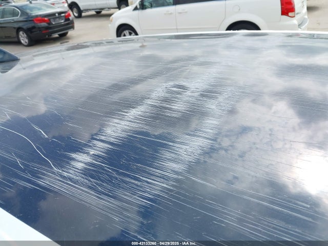 KNDC34LB7R5616772 KIA EV6 LIGHT