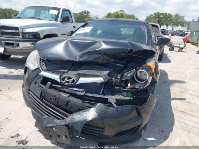 KMHTC6AD2GU274467 Hyundai Veloster