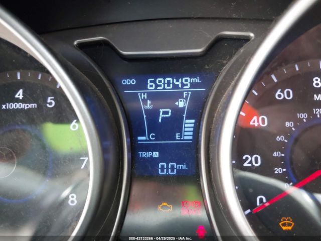 KMHTC6AD2GU274467 Hyundai Veloster
