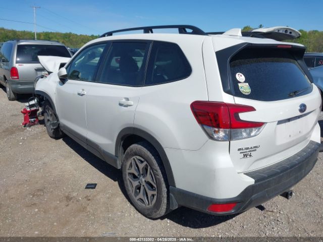 JF2SKADC4NH439676 Subaru Forester Premium