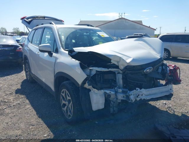 JF2SKADC4NH439676 Subaru Forester Premium