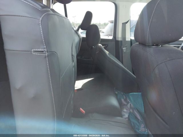 1GNEVGKW3JJ214131 Chevrolet Traverse 1lt