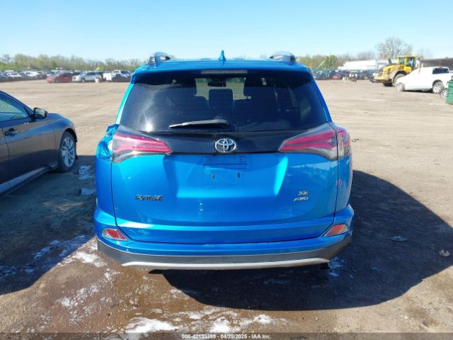 2T3JFREV0GW524752 Toyota RAV4 SE