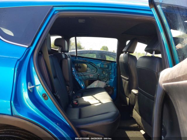 2T3JFREV0GW524752 Toyota RAV4 SE