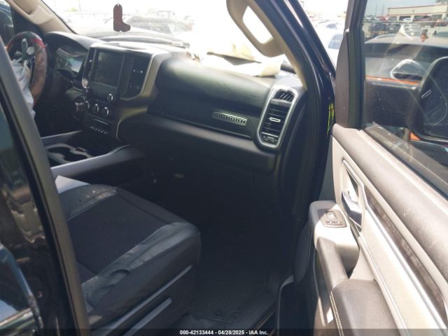 2020 RAM 1500 1C6SRFBT0LN280347 Photo 4