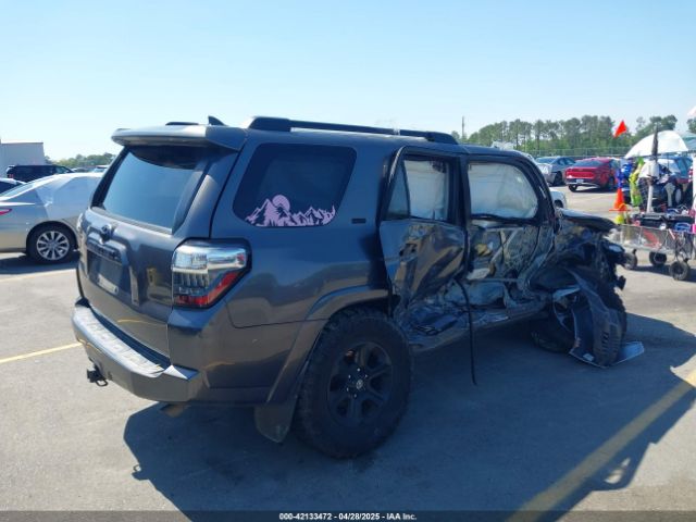 JTEZU5JR9F5109702 Toyota 4RUNNER SR5
