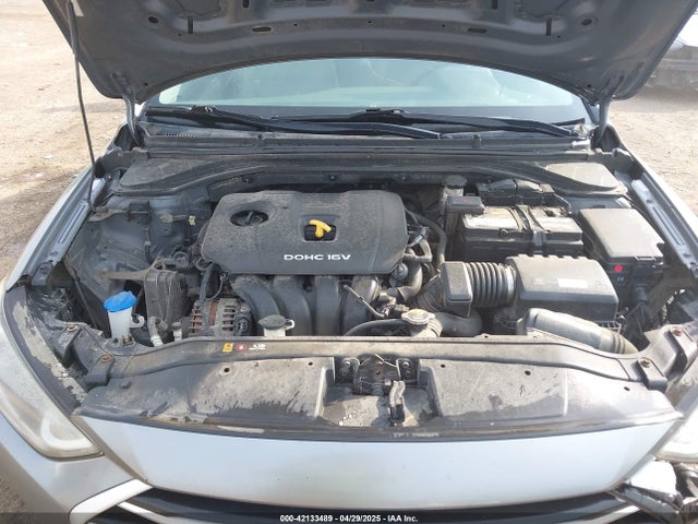 KMHD74LF7HU118096 Hyundai ELANTRA SE