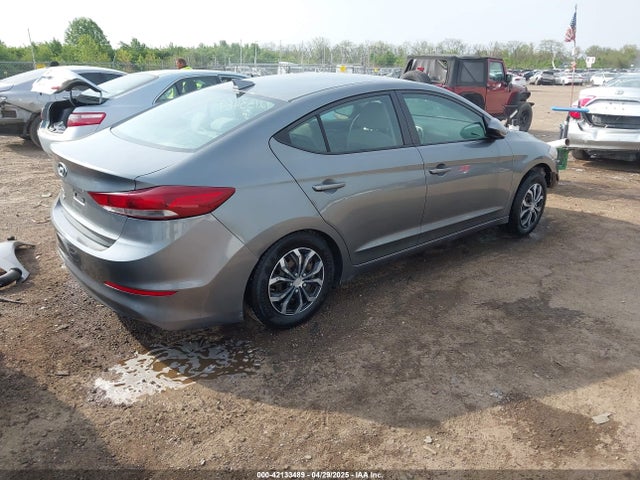 KMHD74LF7HU118096 Hyundai ELANTRA SE