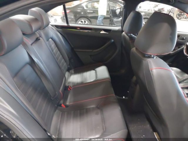 3VW5T7AJ0FM275867 Volkswagen Jetta 2.0t Gli Se