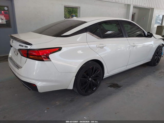 1N4BL4CV9NN413162 Nissan Altima Sr Fwd