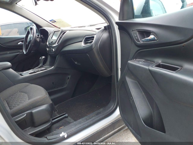 2GNAXJEVXJ6295554 Chevrolet EQUINOX LT