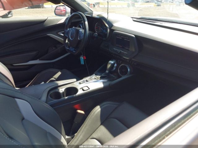2024 CHEVROLET CAMARO 1G1FD1RS8R0102404 Photo 4