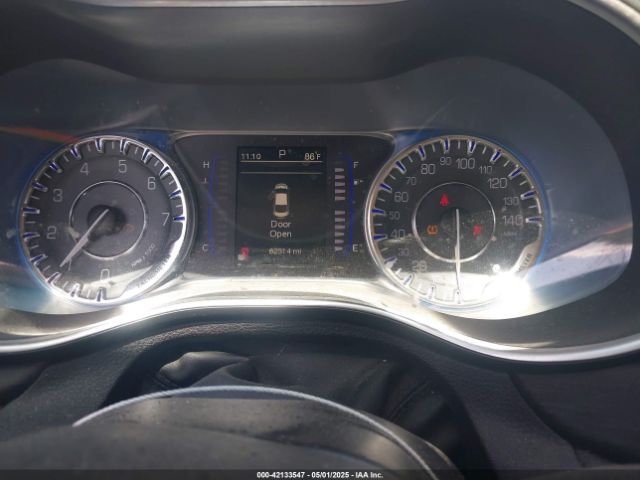 2015 CHRYSLER 200 1C3CCCAB6FN646455 Photo 6