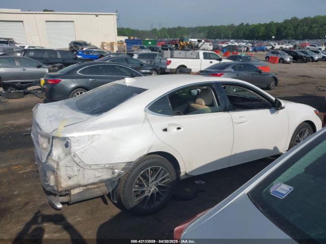 JTHBK1GG5H2252305 Lexus ES 350