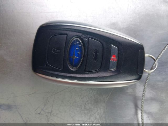 4S3BNBL65F3041057 Subaru Legacy 2.5i Limited