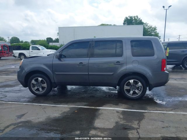 5FNYF3H35FB034592 Honda PILOT SE
