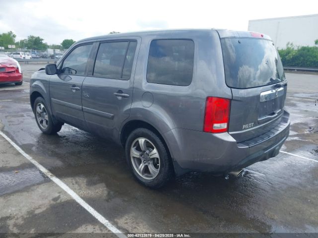 5FNYF3H35FB034592 Honda PILOT SE