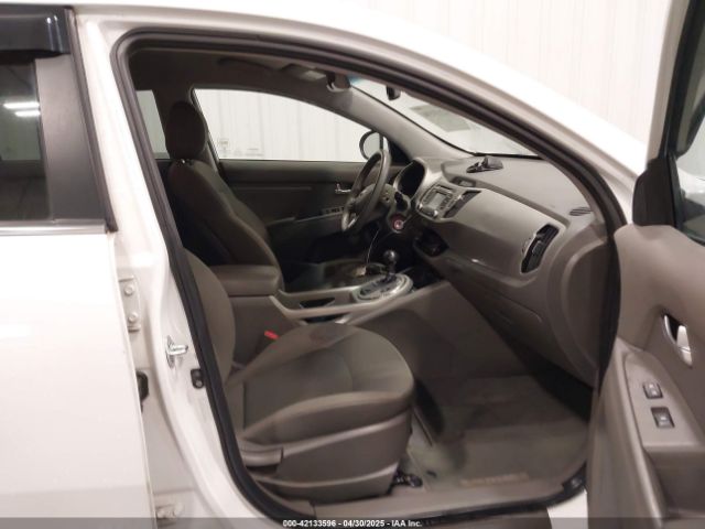 KNDPCCAC6F7786029 KIA Sportage Ex