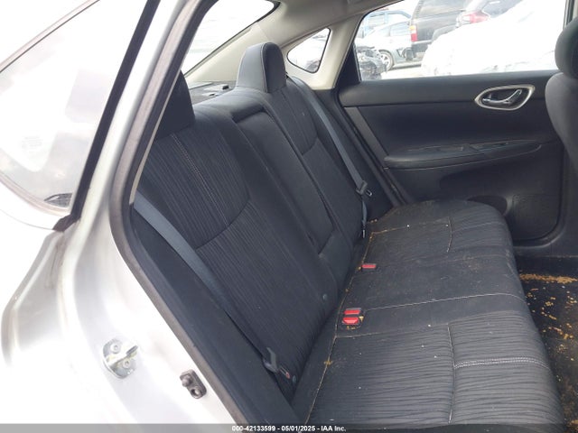 3N1AB7AP0HY281191 Nissan SENTRA SV