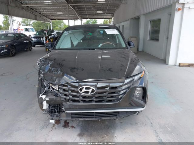 5NMJA3DE8RH303131 Hyundai TUCSON SE