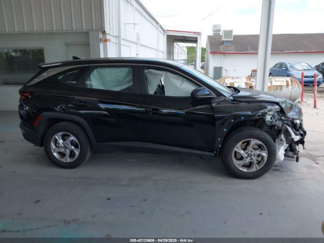 5NMJA3DE8RH303131 Hyundai TUCSON SE