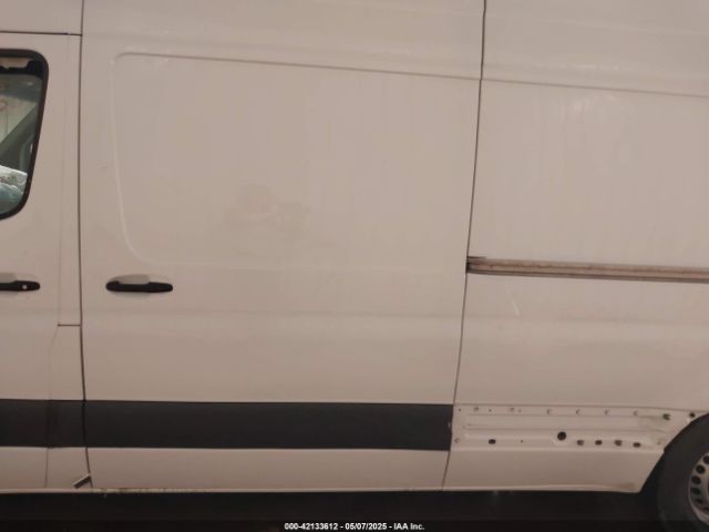 W1Y4EDHY3NT112667 Mercedes-Benz Sprinter 2500 High Roof V6