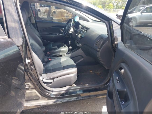 KNADN4A34G6575984 KIA Rio Sx