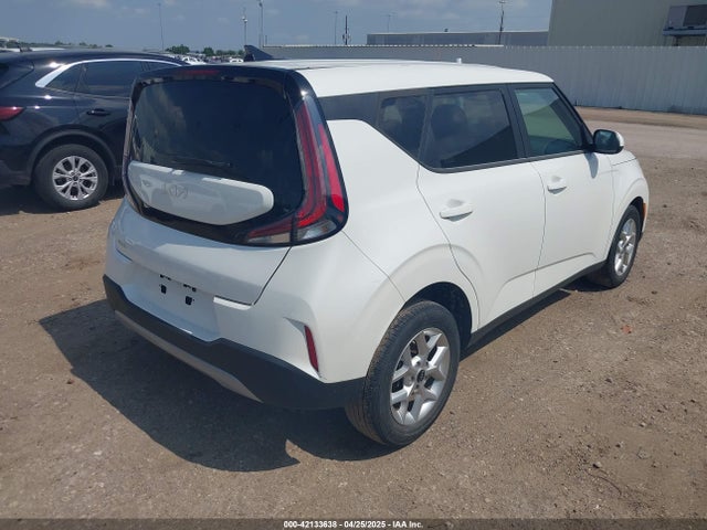 KNDJ23AU2R7913249 KIA SOUL LX