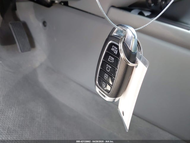 5NPLN4AG8MH036142 Hyundai ELANTRA SEL