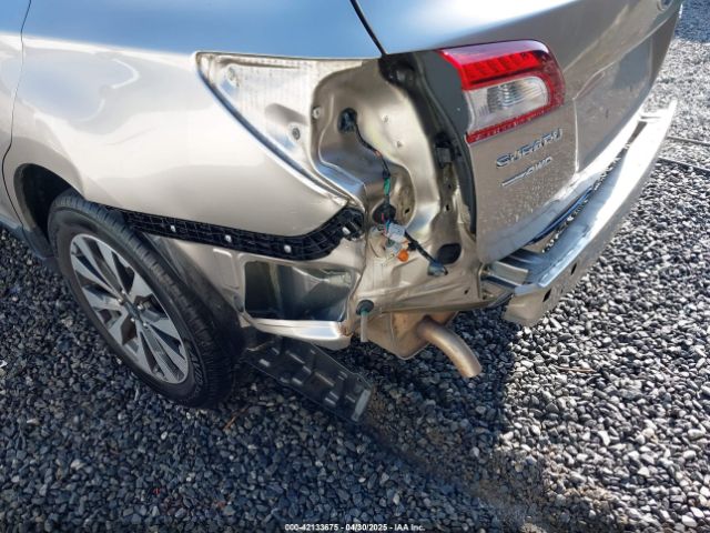 4S4BSBNC8F3353946 Subaru Outback 2.5i Limited