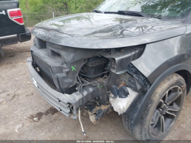 1FM5K8GT9FGA92445 Ford EXPLORER SPORT