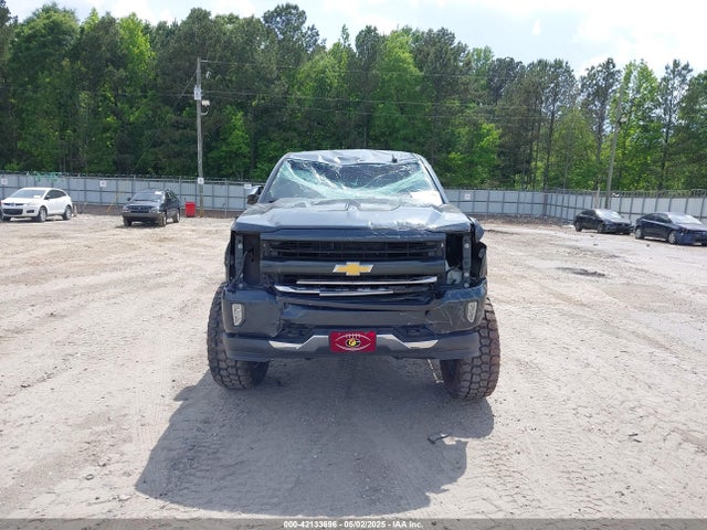 3GCUKRECXJG157907 Chevrolet Silverado 1500 2lt