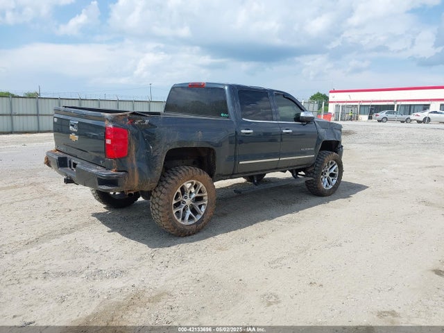 3GCUKRECXJG157907 Chevrolet Silverado 1500 2lt