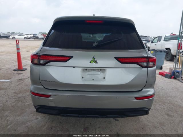 JA4J3TA88NZ047730 Mitsubishi Outlander
