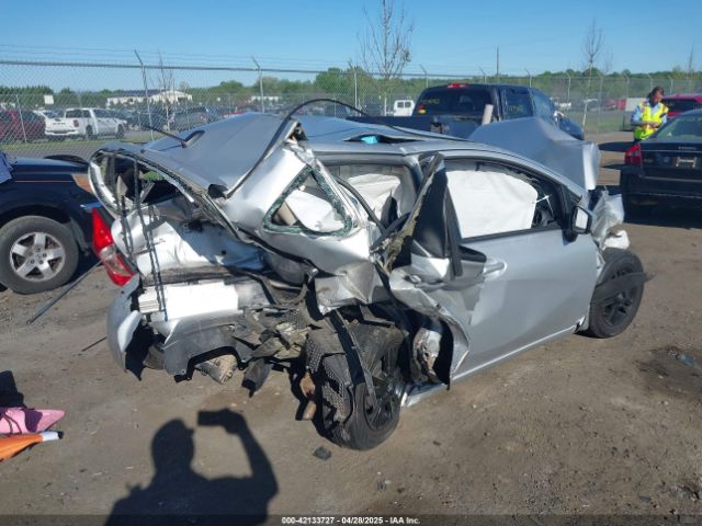 2018 NISSAN VERSA NOTE 3N1CE2CP8JL356271 Photo 3