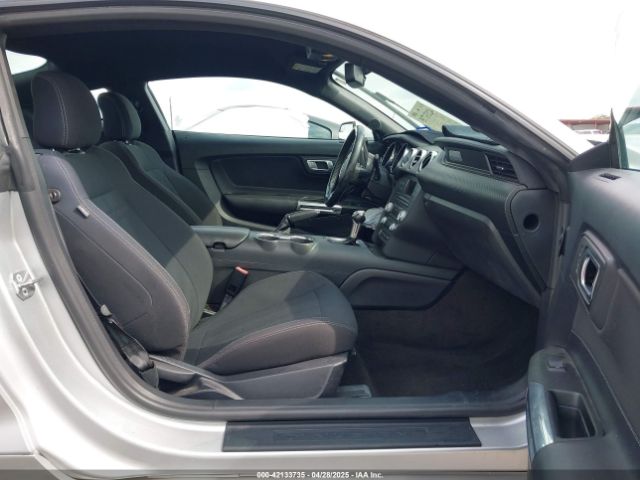 1FA6P8TH8J5144833 Ford Mustang Ecoboost