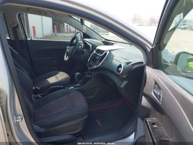 1G1JD5SH8J4100214 Chevrolet Sonic Lt Auto