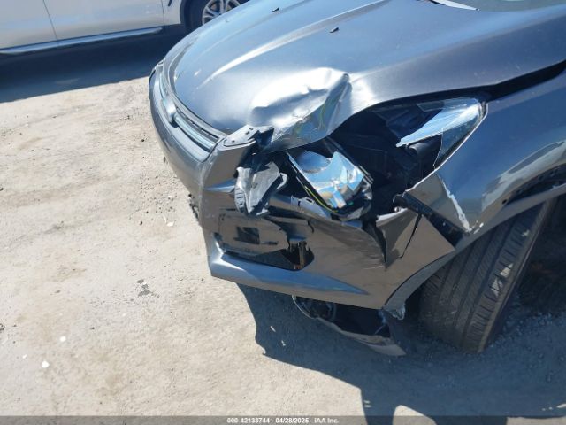 1FMCU9GX1GUB92472 Ford ESCAPE SE