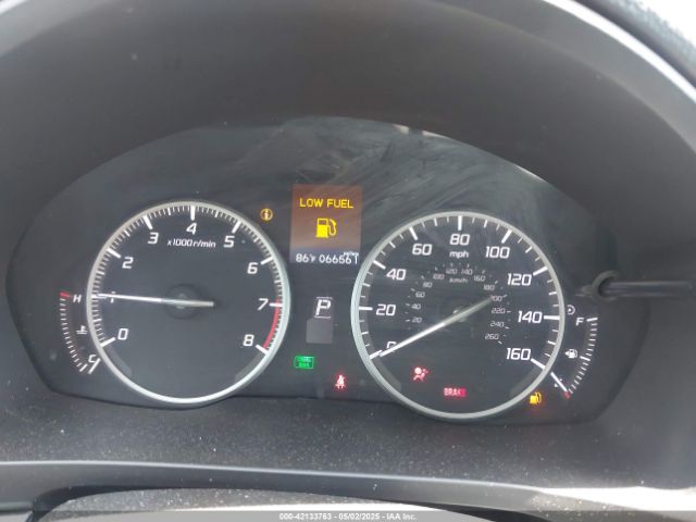 19UDE2F38HA009388 Acura Ilx Acurawatch Plus Package