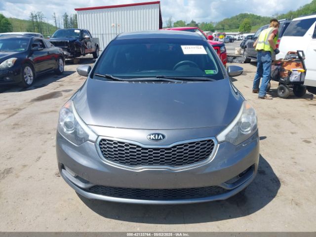 KNAFK5A80G5635588 KIA FORTE LX