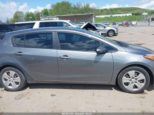 KNAFK5A80G5635588 KIA FORTE LX