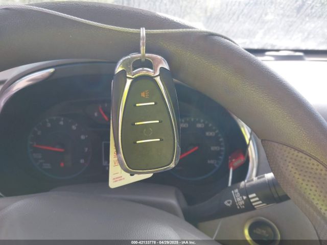 1G1ZD5ST5KF108686 Chevrolet MALIBU LT