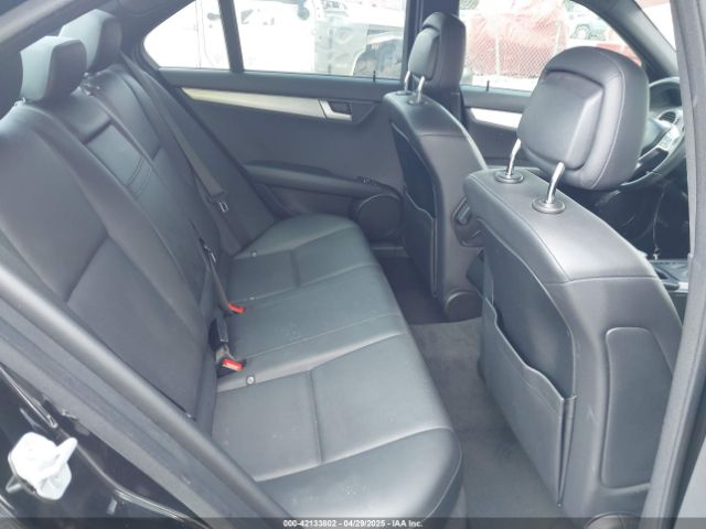 WDDGF4HB0EA966267 Mercedes-Benz C 250 Luxury/sport